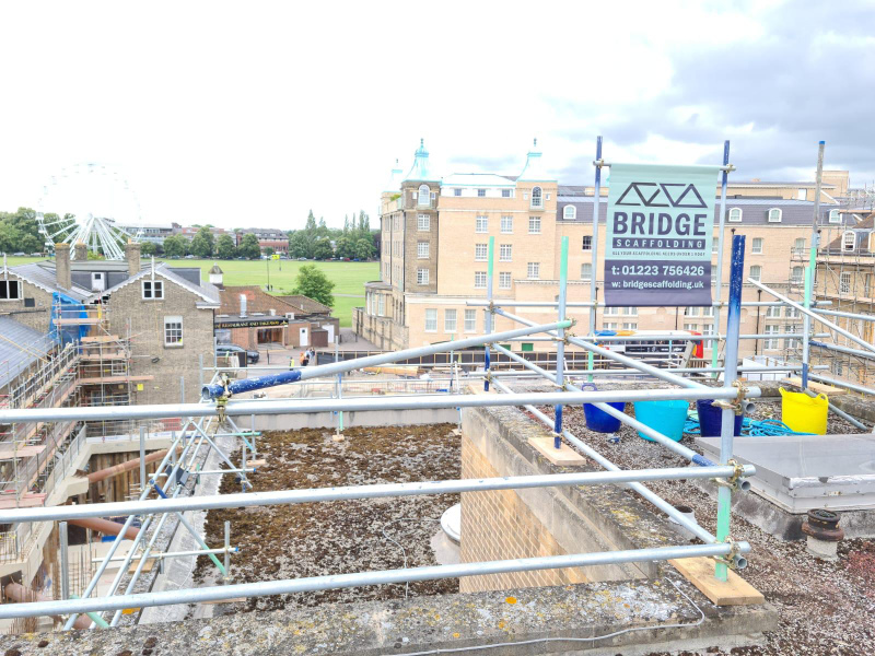 Edge Scaffolding Services Cambridge | Edge Protection | Bridge Scaffolding